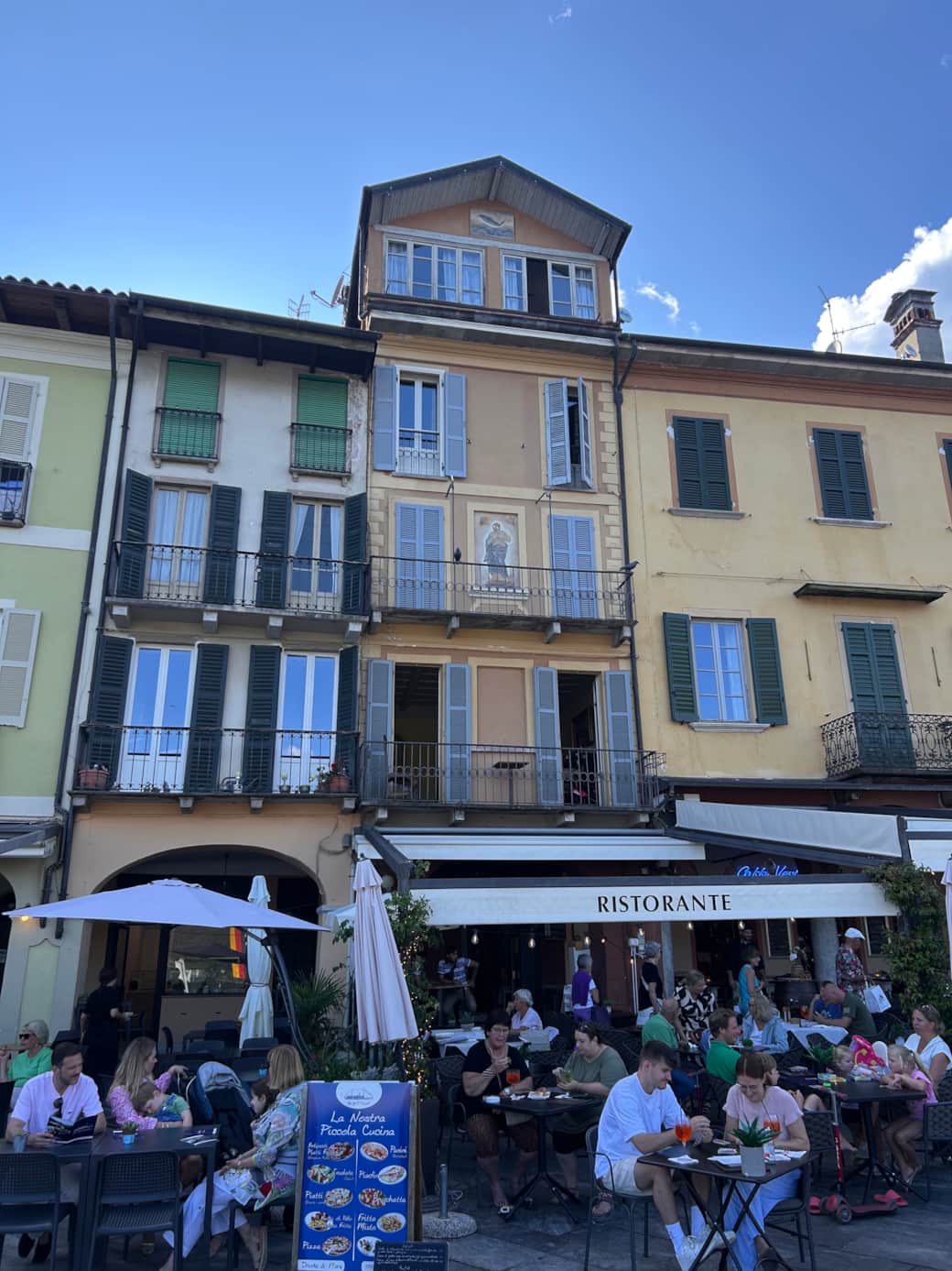 Frühstück direkt unter der Wohnung