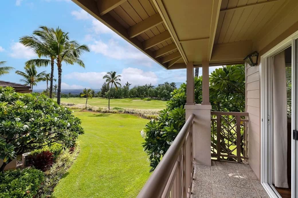 Upstairs lanai