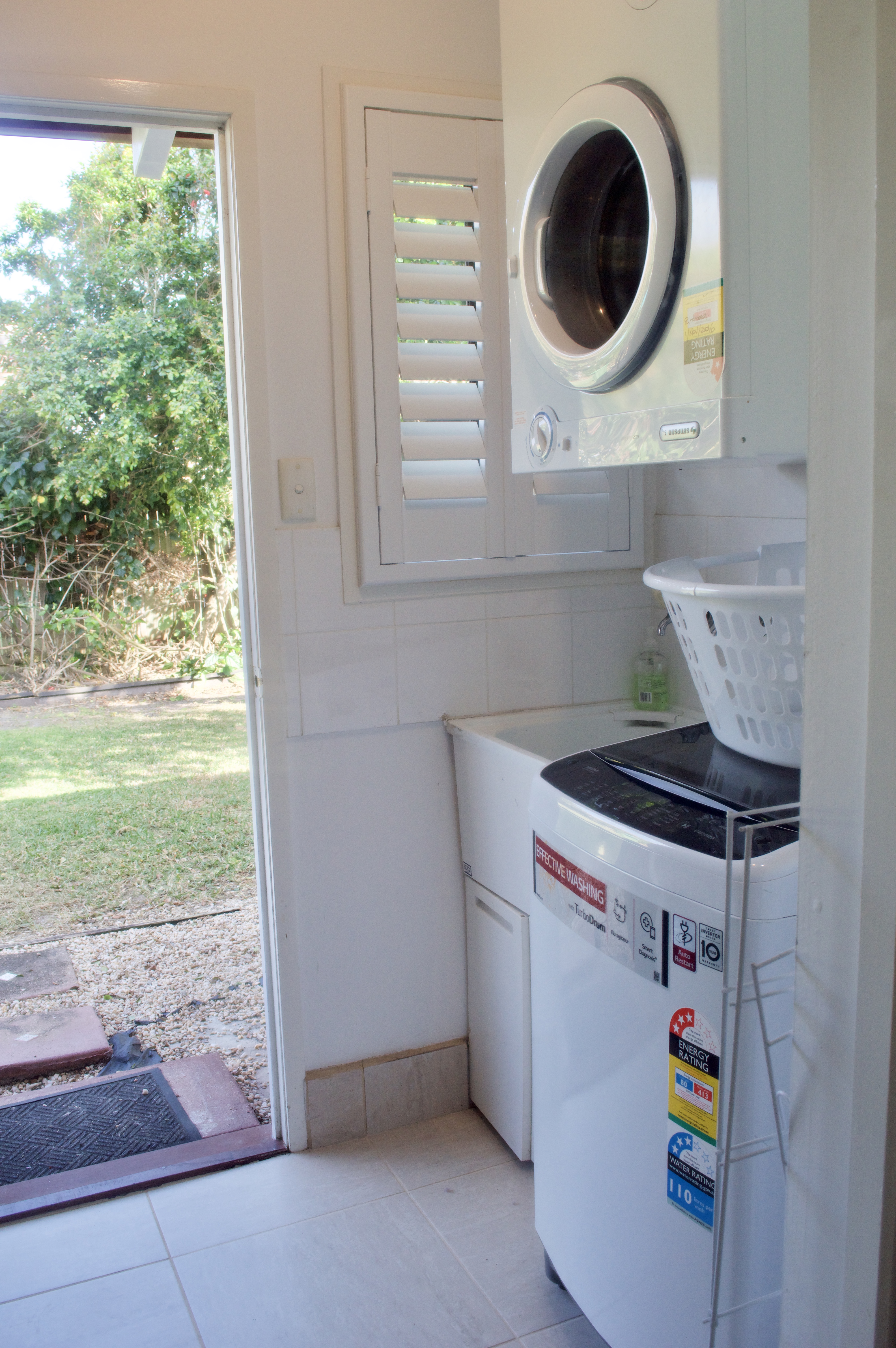 Full laundry facilities