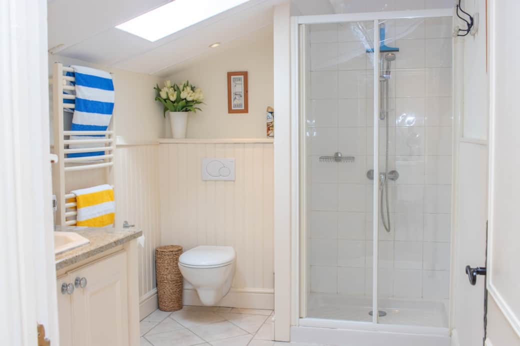 Ensuite shower room