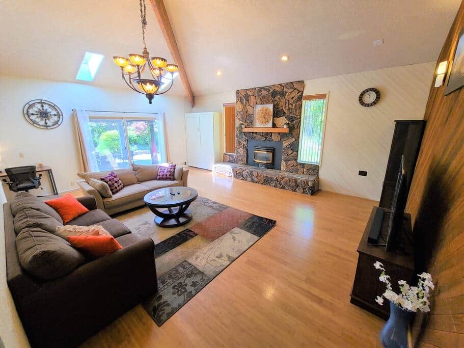 Bff1b96f 1b5e 4bff 8d8a 581d161e6bbe