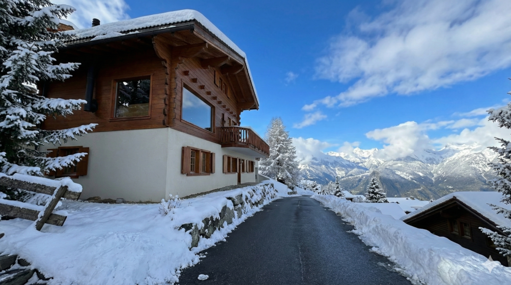 Welcome! Our beautiful wooden chalet combines traditional Swiss architecture with modern comfort Welcome! Our beautiful wooden chalet combines traditional Swiss architecture with modern comfort
