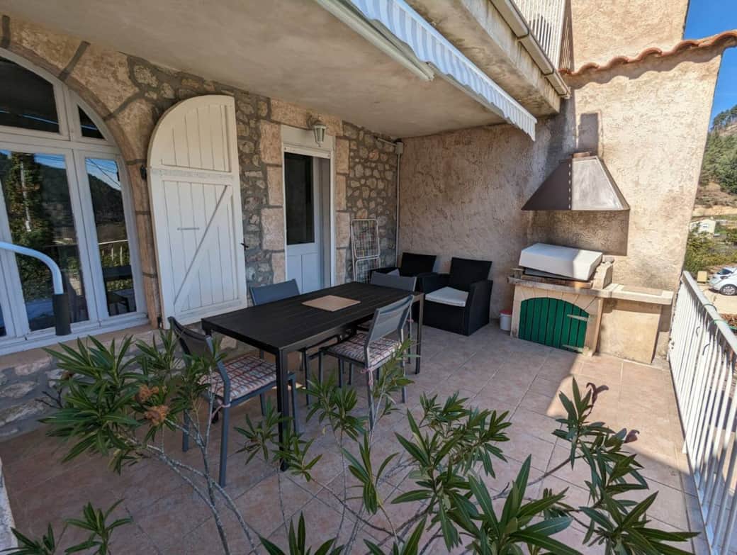 Terrasse avec plancha