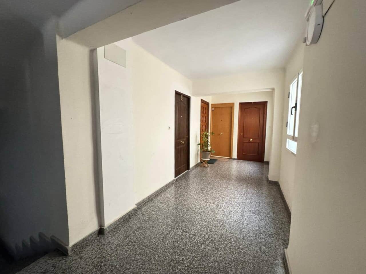 Distribuidor de entrada al apartamento