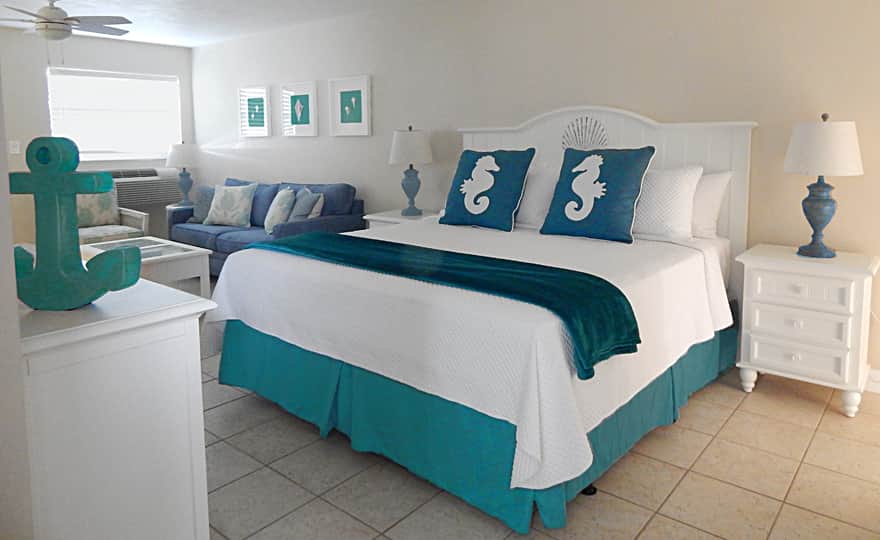 Unit #8 - King size bed, perfect for two people.