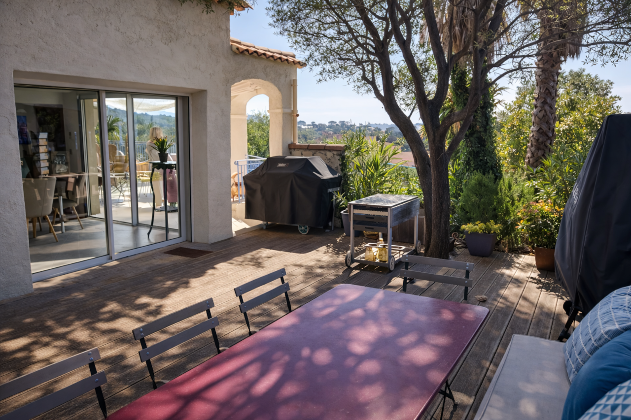 Terrasse ombragée