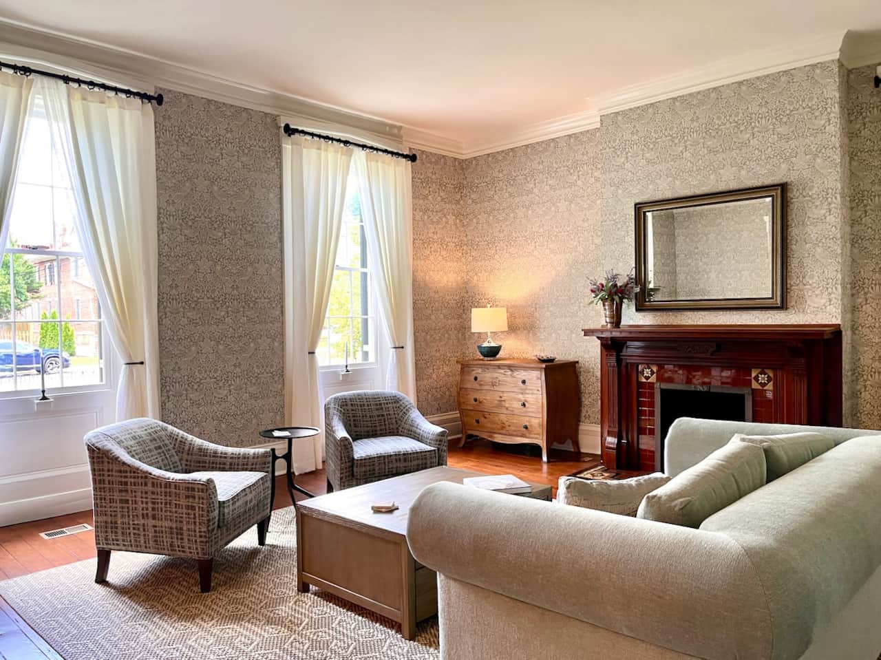 Parlor Seating
