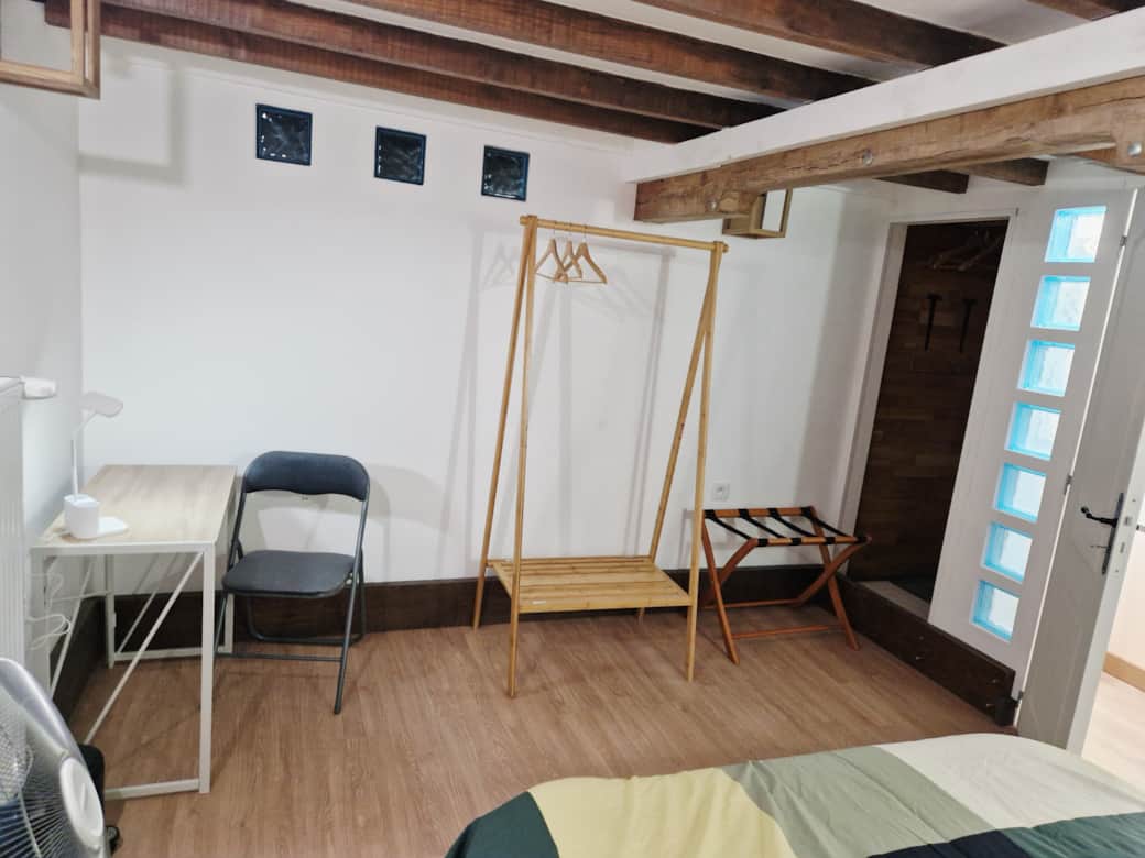 1st floor bedroom4