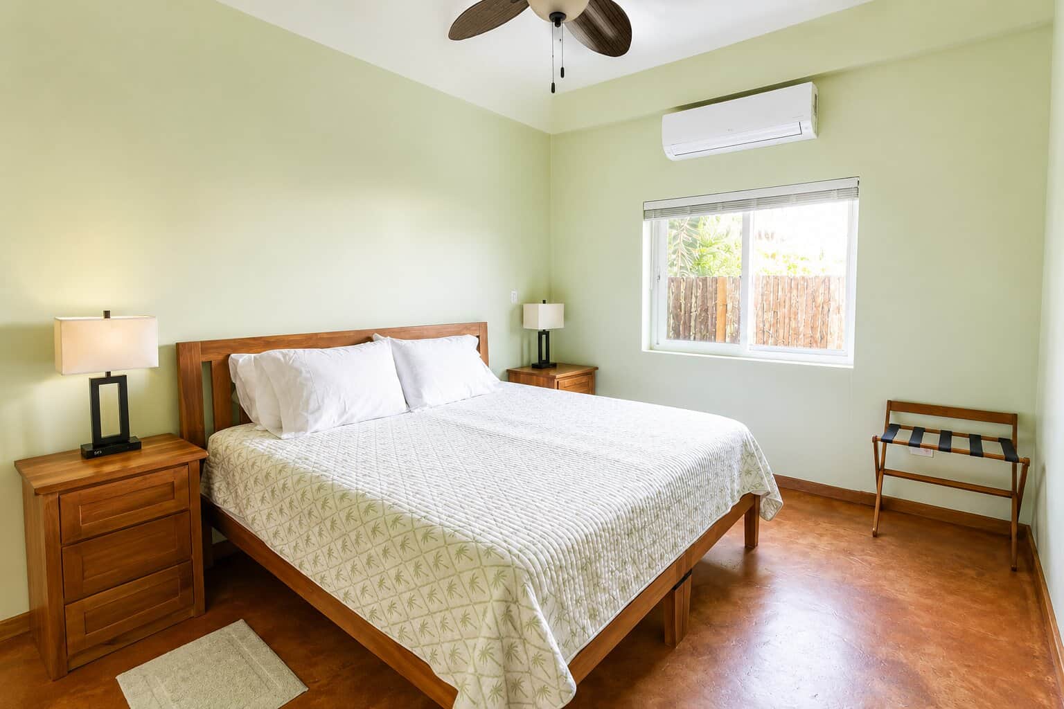 Stylish Secondary Bedroom.jpg Stylish Secondary Bedroom.jpg