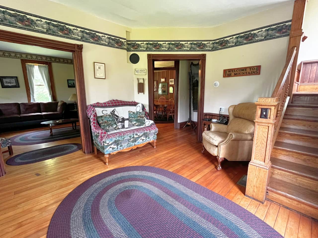 Elevation Vacation Rentals - Slatyfork Homestead
