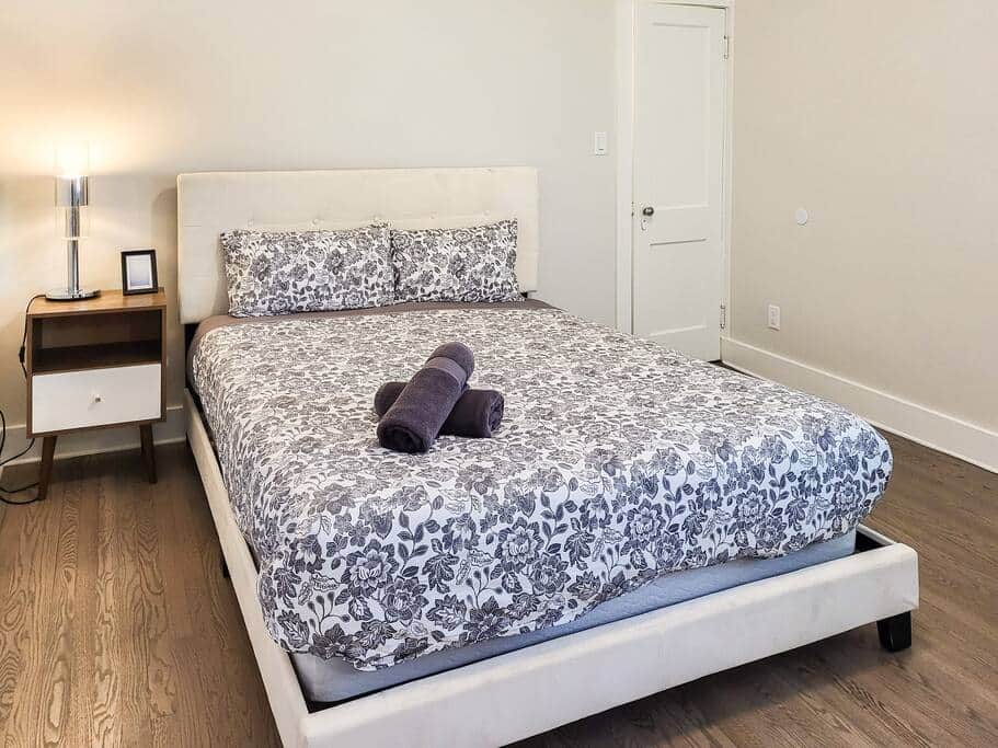 Large master bedroom with queen bed; memory foam mattress