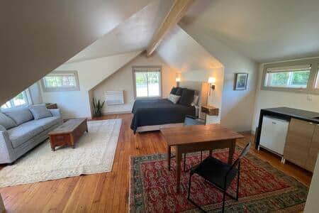 Room 2/Nehalem River Inn Room 2/Nehalem River Inn