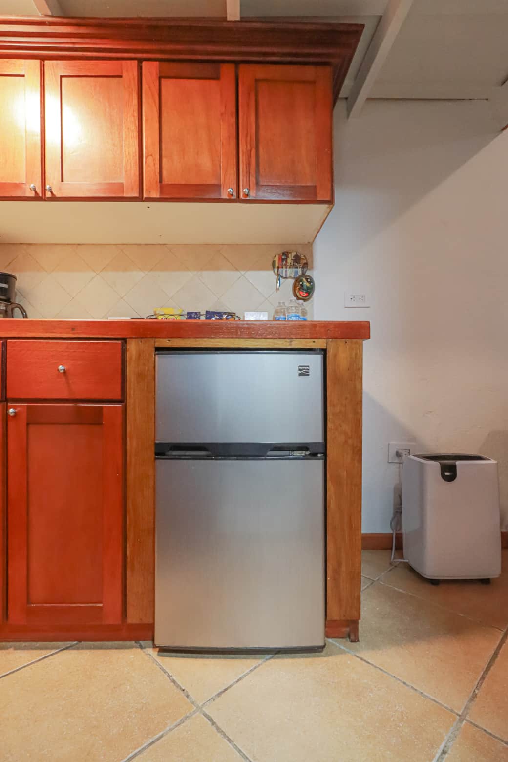refrigerator 
