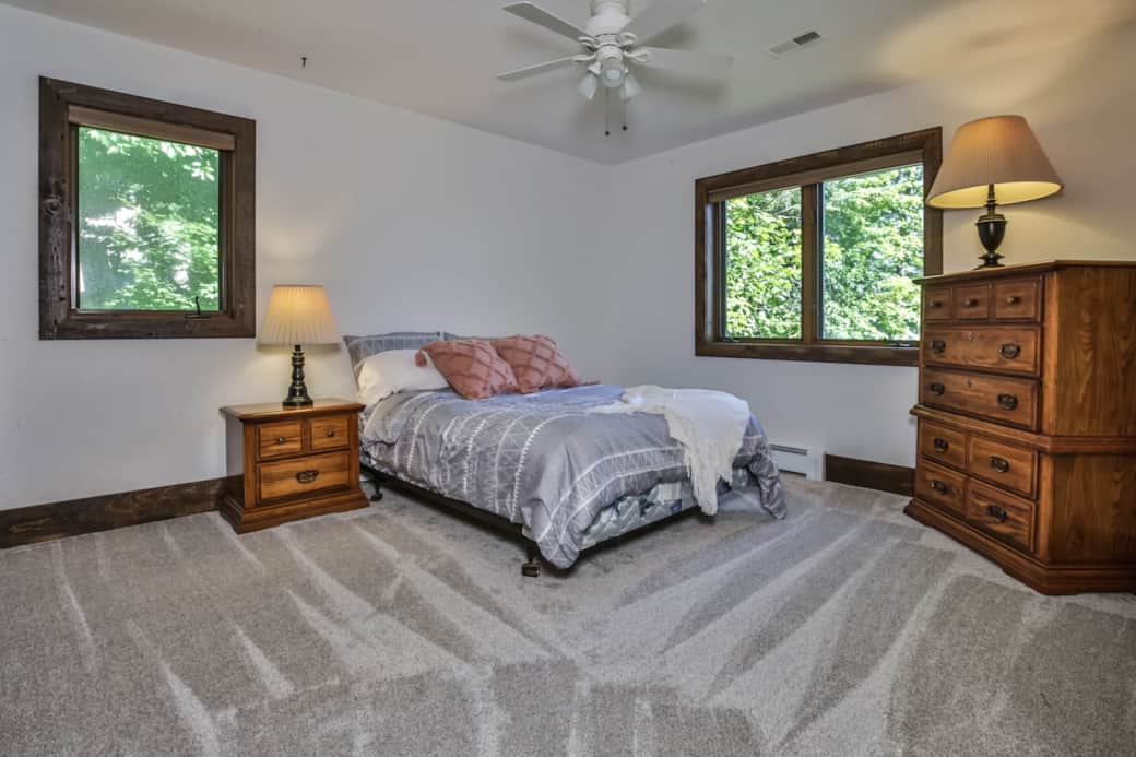 Upstairs Bedroom 1