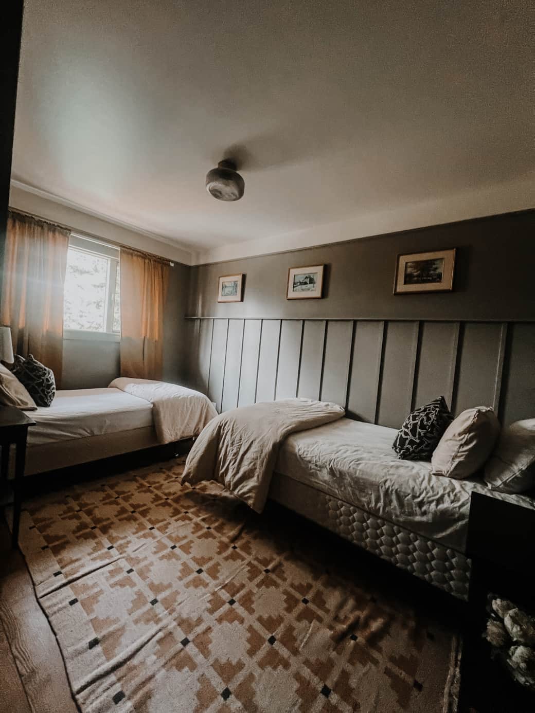 The Lussier room at a glance from a wider angle.