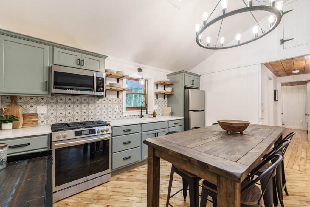 Fully Renovated Kitchen
