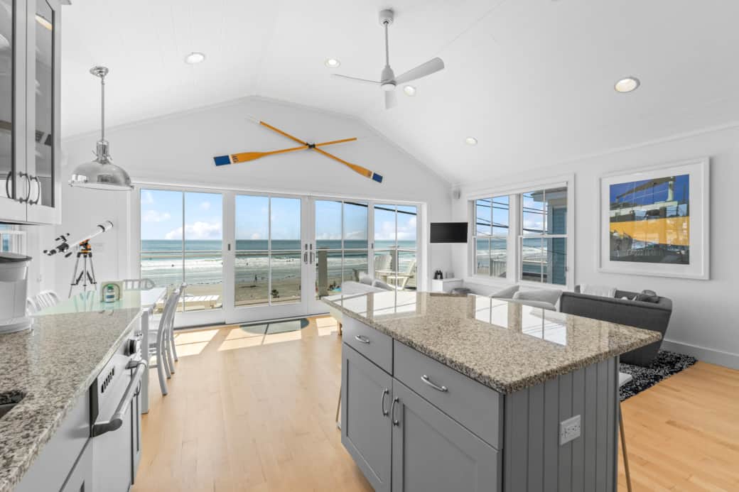 High ceilings and beautiful light!