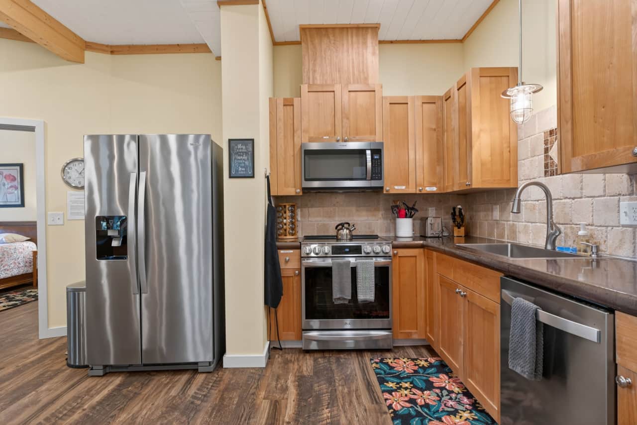 Lower Kitchen.jpg
