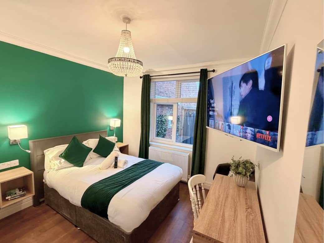 Double Bedroom with TV and wardrobe