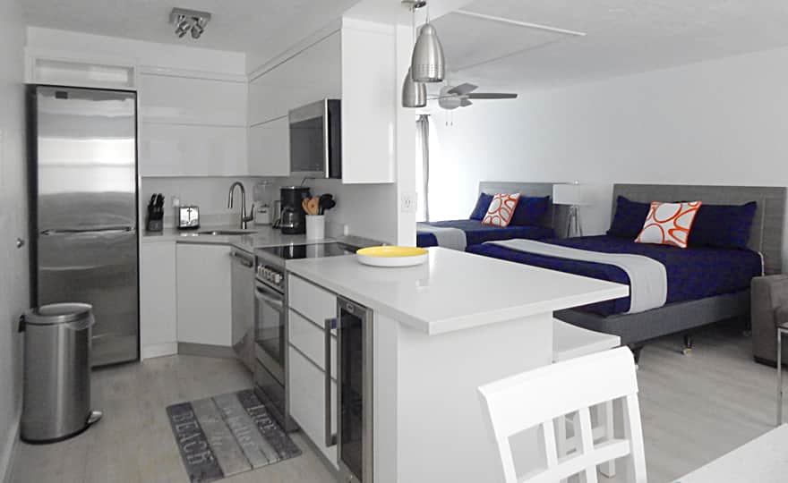 Unit #3 Full size appliances.