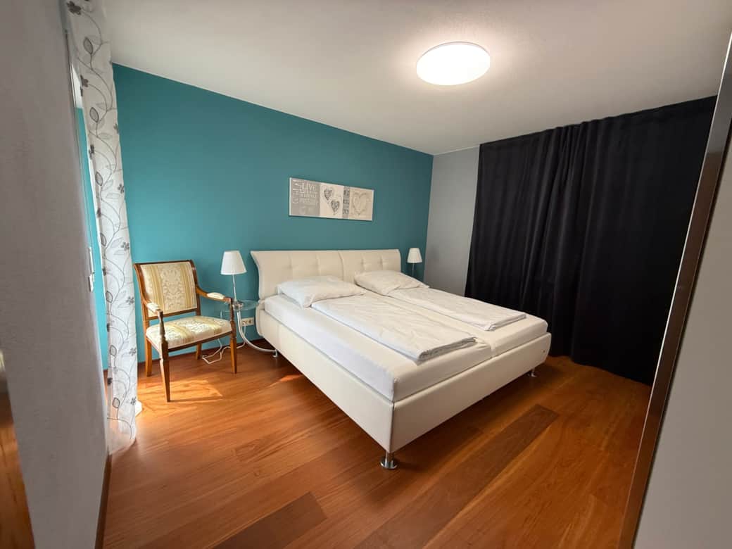 Schlafzimmer 1 Master bedroom Schlafzimmer 1 Master bedroom