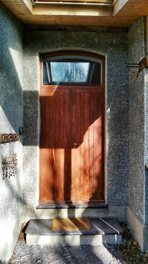 The main entrance and exit of the cottage, keysafe is on the left of the door