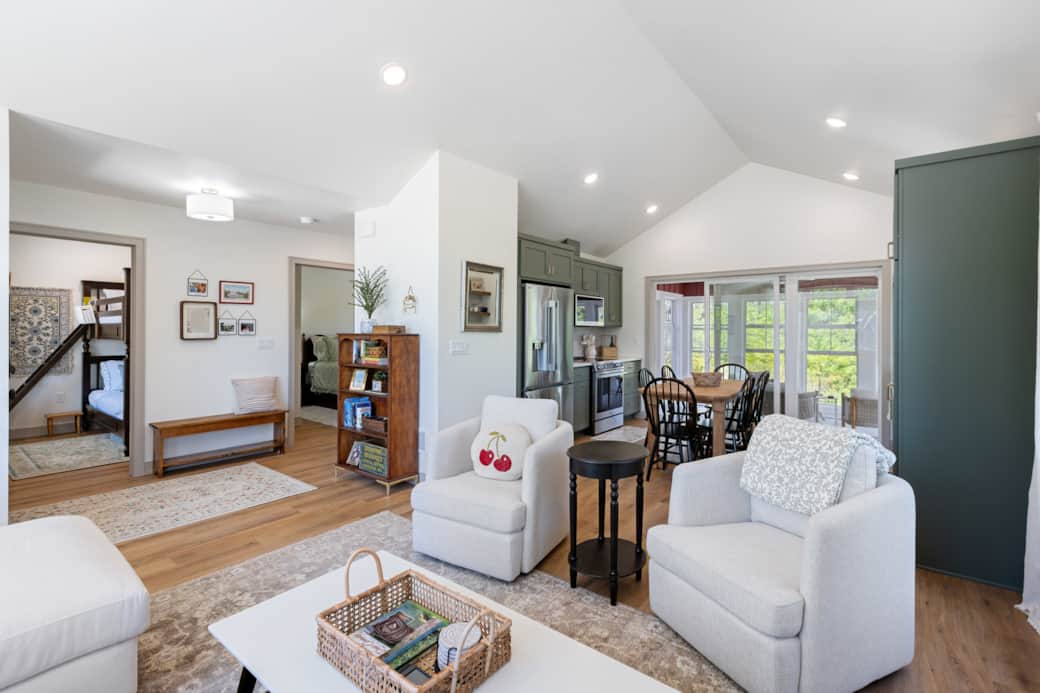 Open, Airy Spaces Designed for Relaxed Door County Living