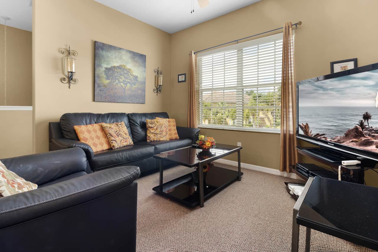 WelcLiving area in Disney Trail - Oakwater resort