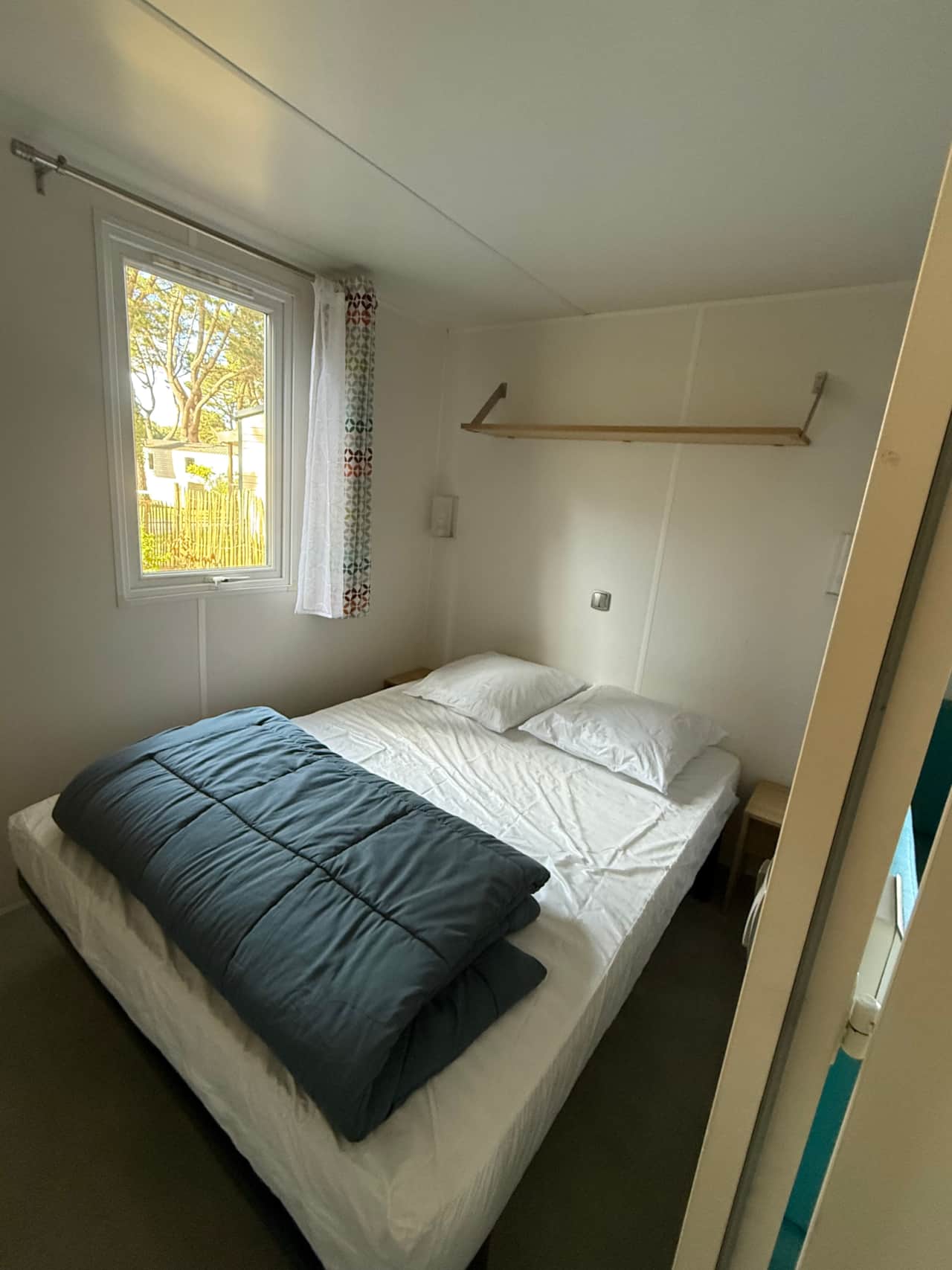 Chambre lit double en 140