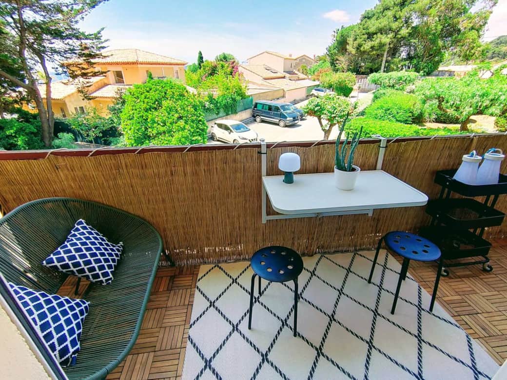 terrasse à quelques pas de la mer