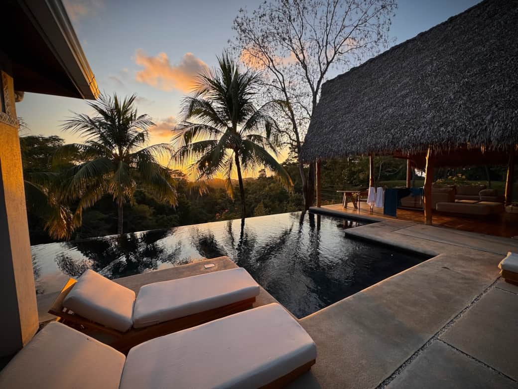 1F7B4FBB FB2C 4496 91F8 2D3D0755EFD1 1F7B4FBB FB2C 4496 91F8 2D3D0755EFD1