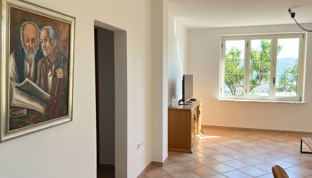 Spacious and bright living room