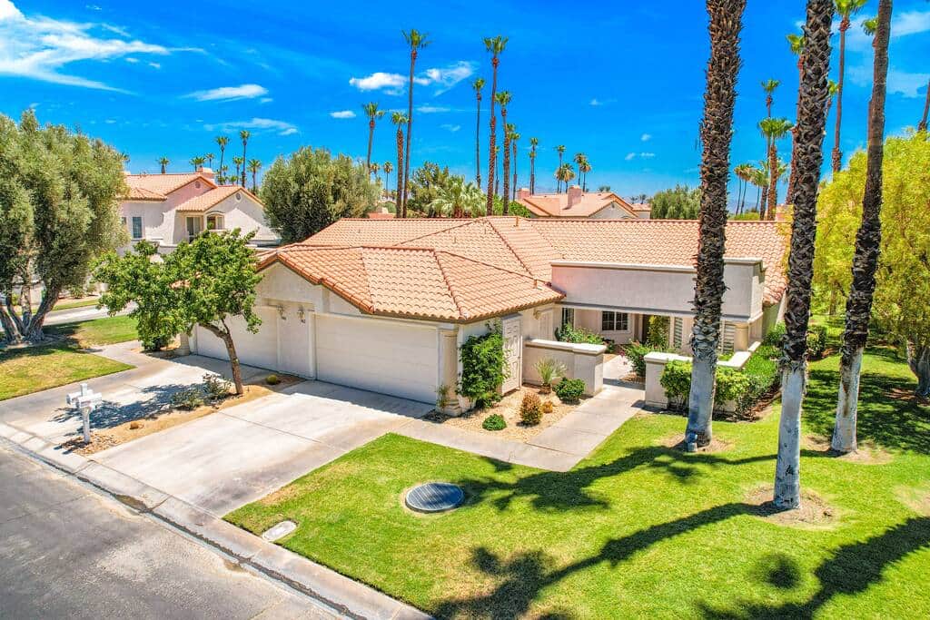 Parking in Driveway and Garage