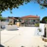 Rental image