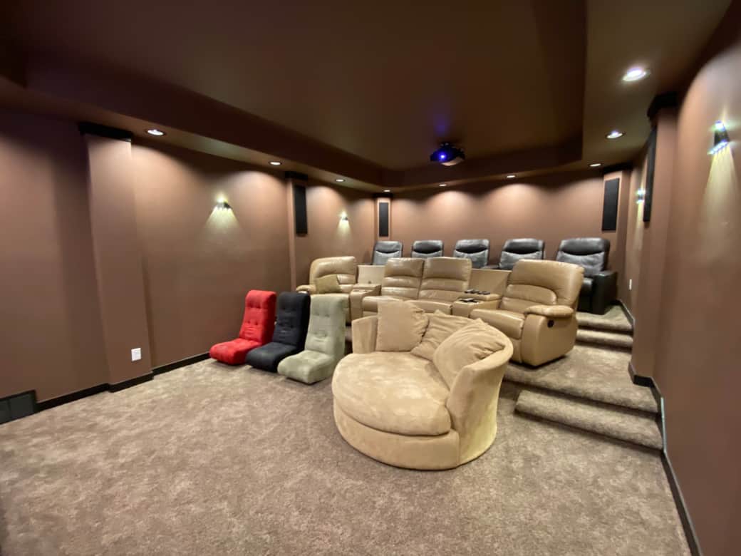 Theater Room2