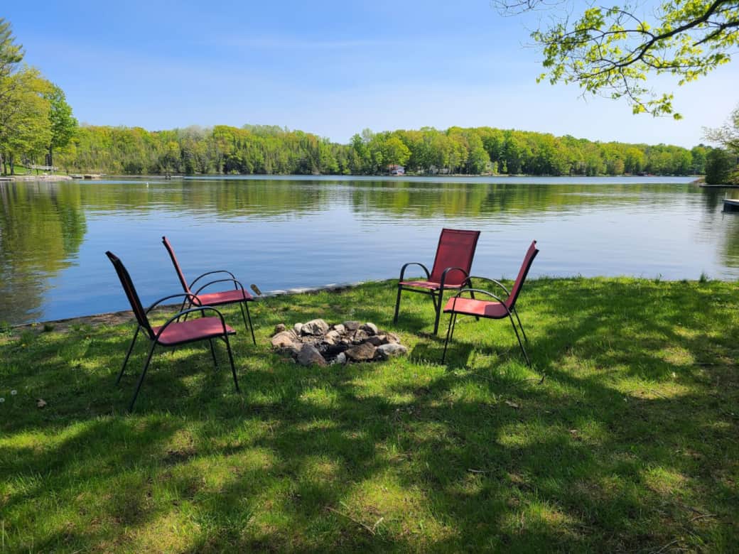 Own private firepit right on the lake Own private firepit right on the lake
