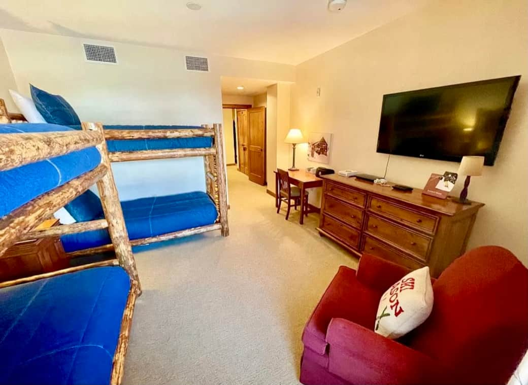 Condo bunkroom