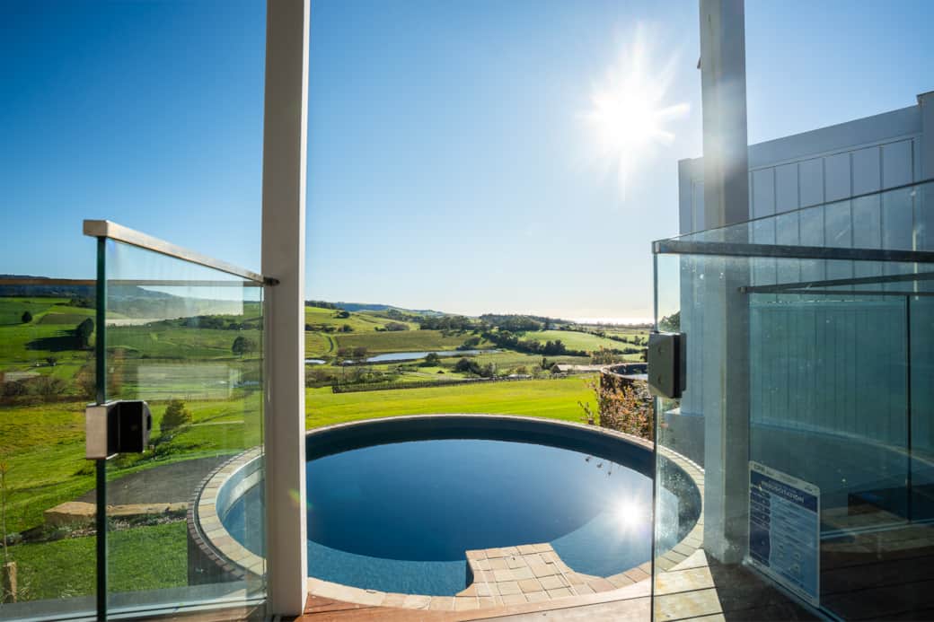 Willow Scape Plunge Pool off deck