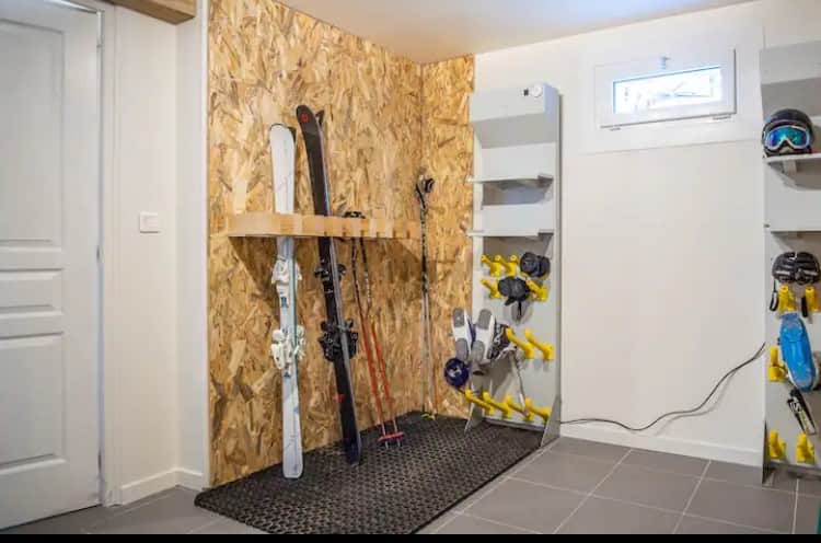 Ski room