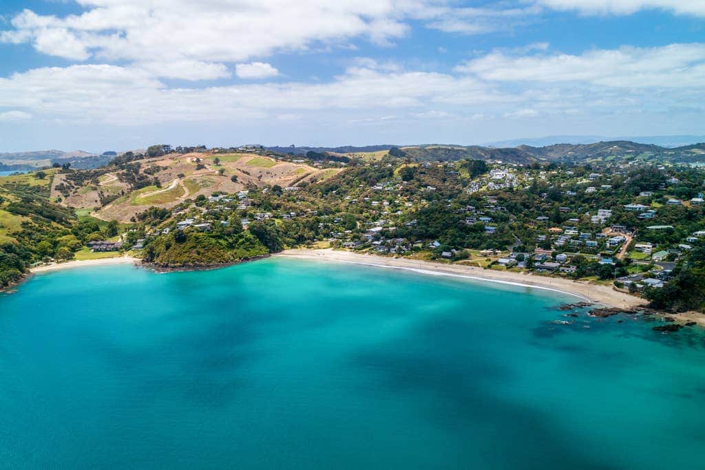 PALM BEACH just a few steps away