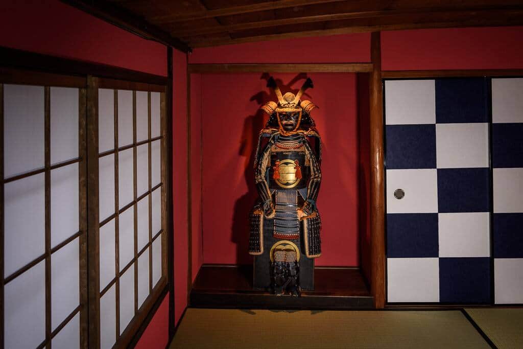 Samurai Steve vous souhaite la bienvenue ! C'est le protecteur de la maison !