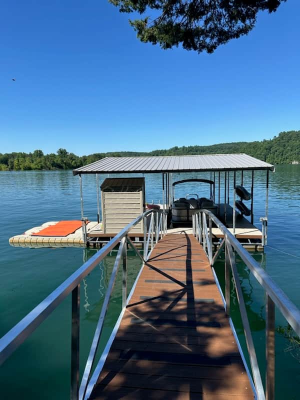 Private dock, 2 jetski ports also available for use