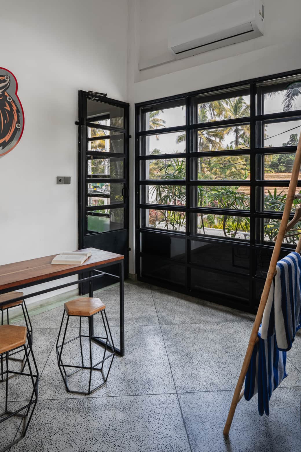 Dining table by the entrance, looking onto Galle Road.