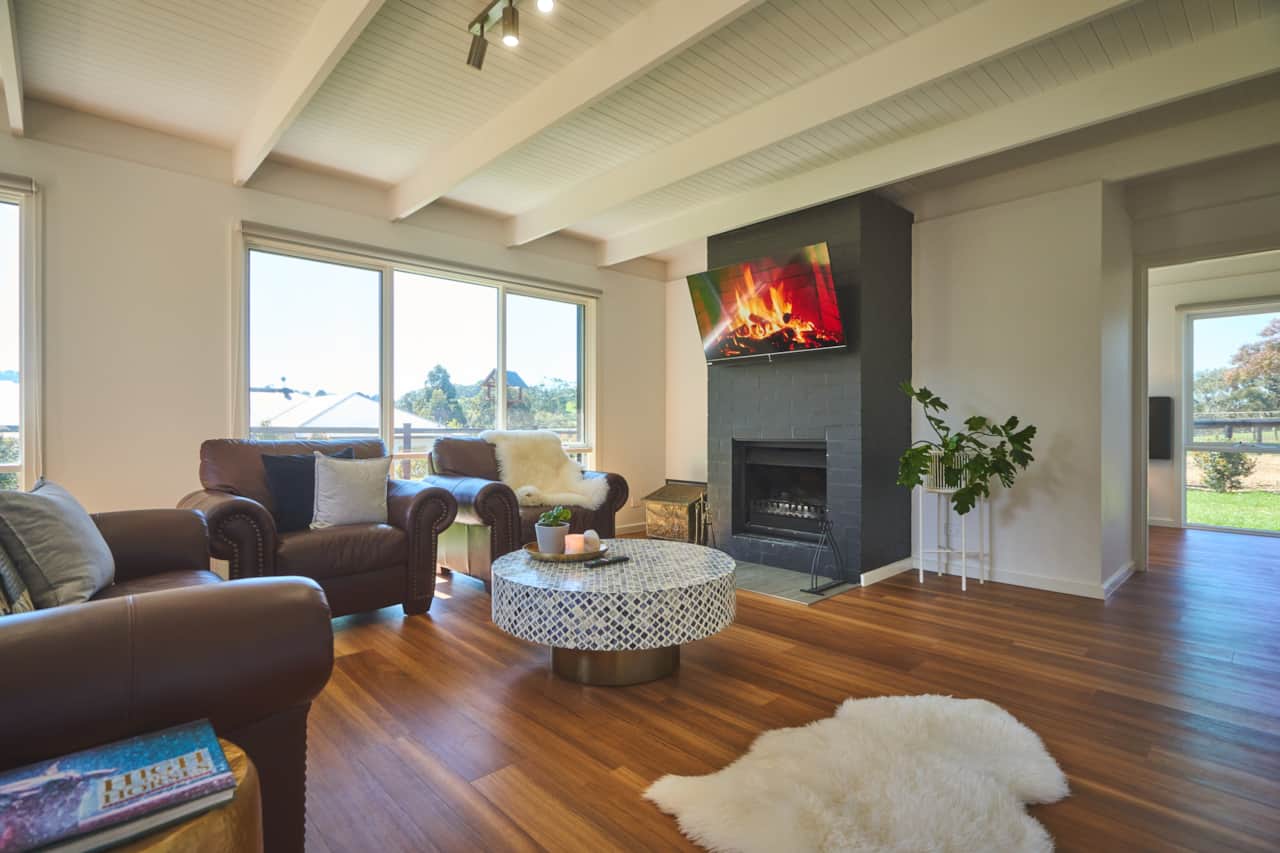 Lounge with fireplace