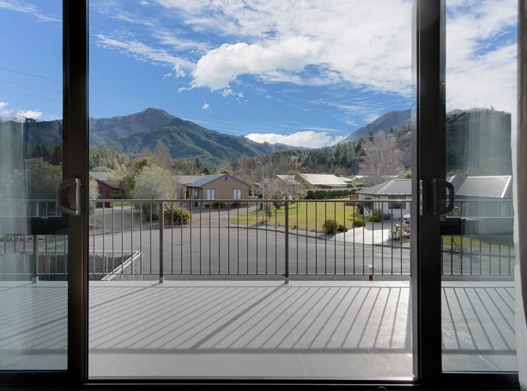 9A Mt Charon Place (7)