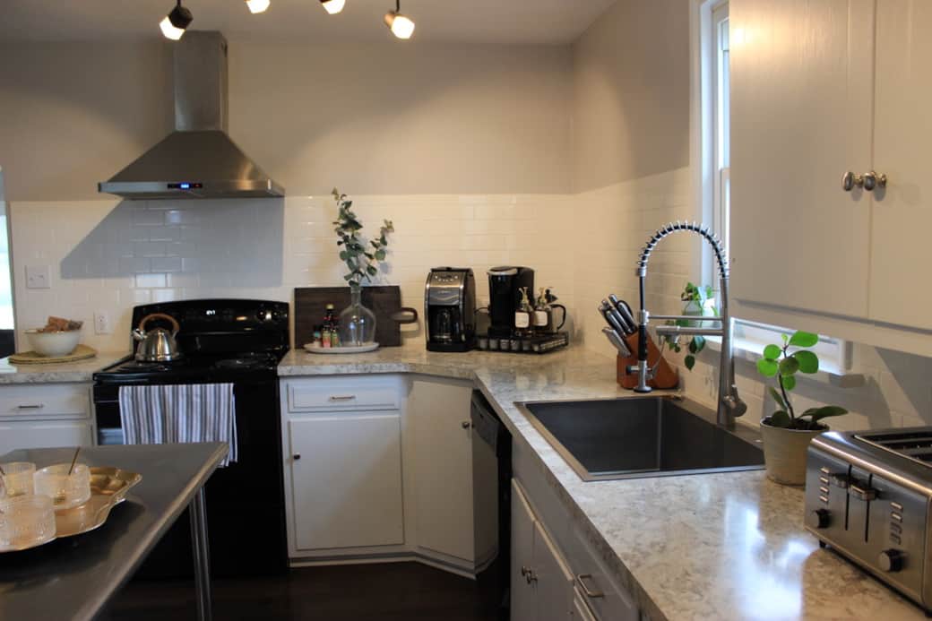 E1DCB982 1069 47B7 9871 F2843FD5C90F 1 105 c