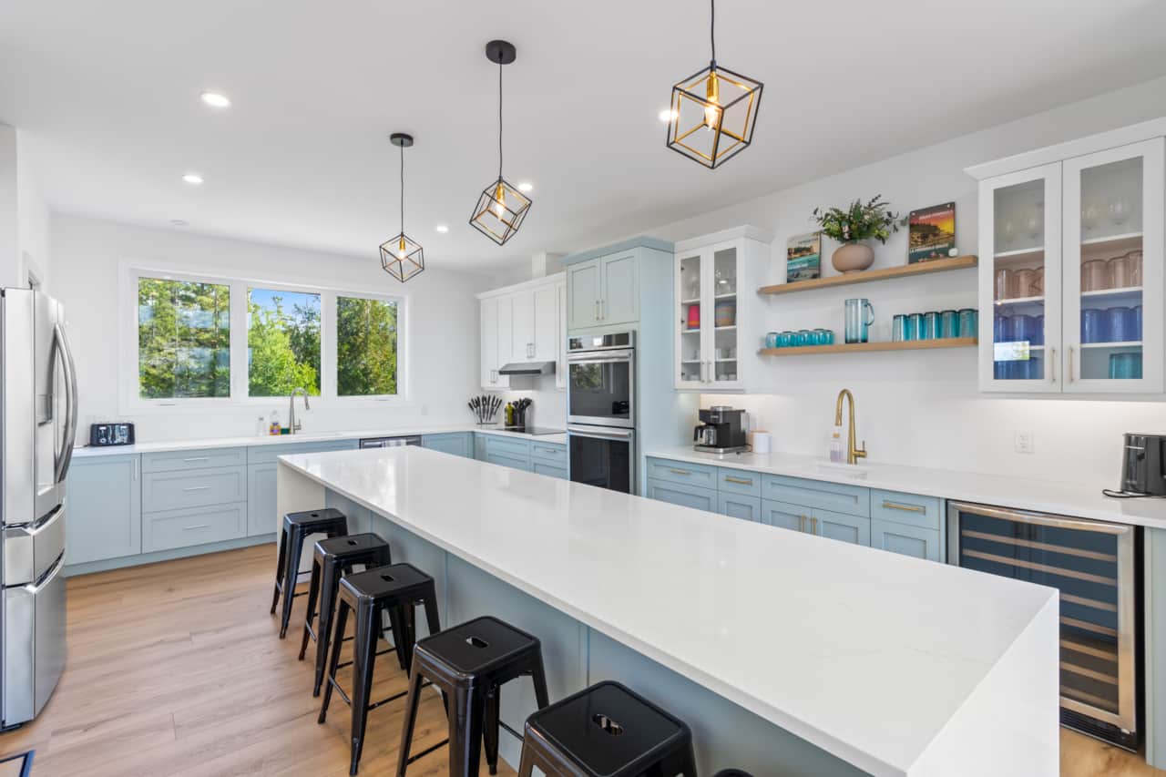Full Kitchem Double Ovens, Coffee Bar, 13 Foot Island