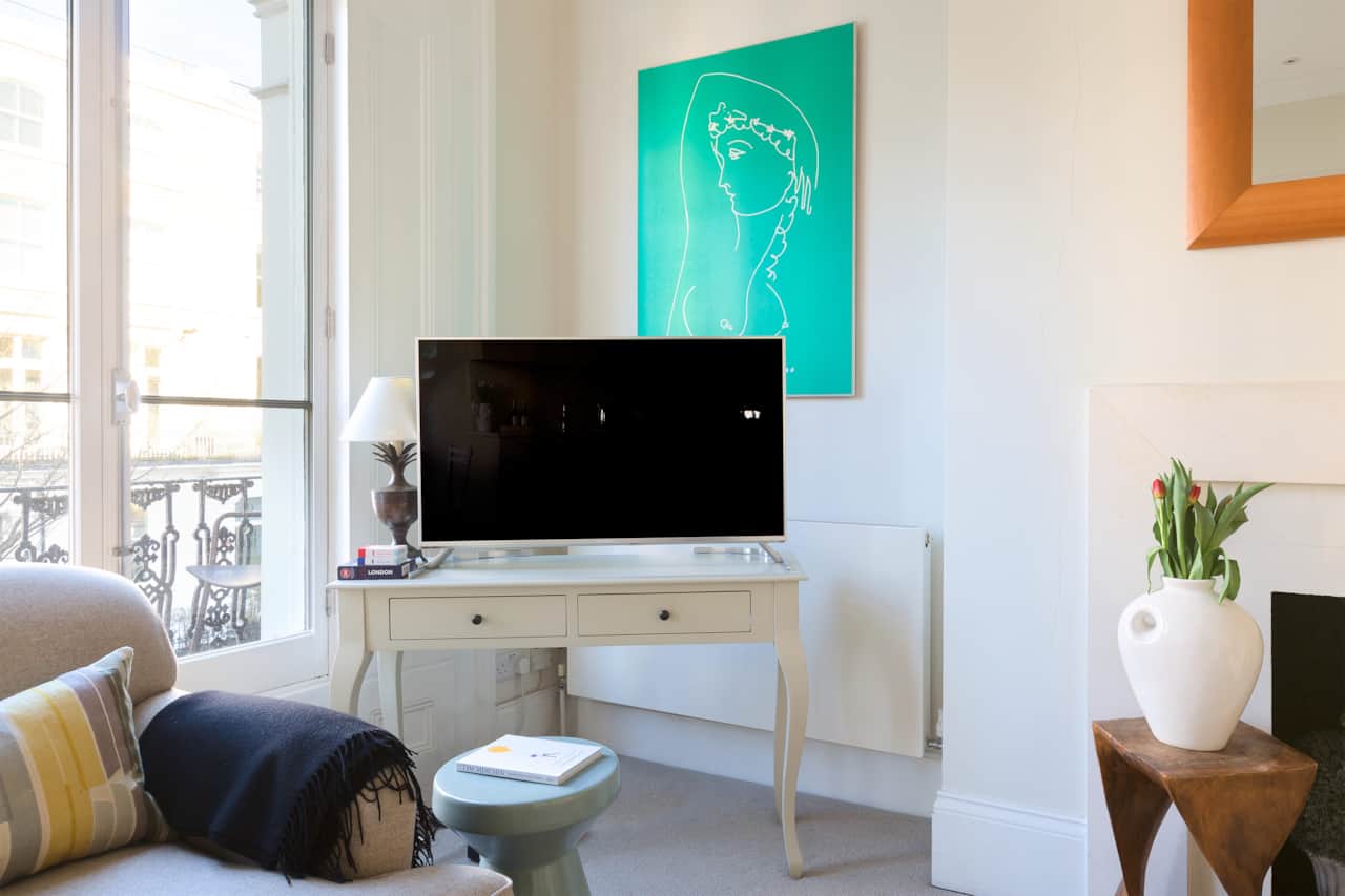Living room styling detail, Cathcart Road, Chelsea
