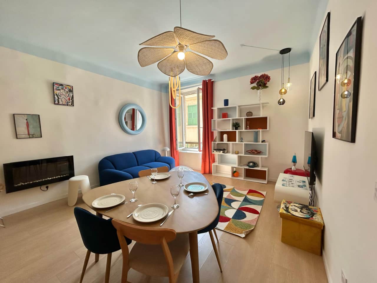 living room, sofa, dining table, TV