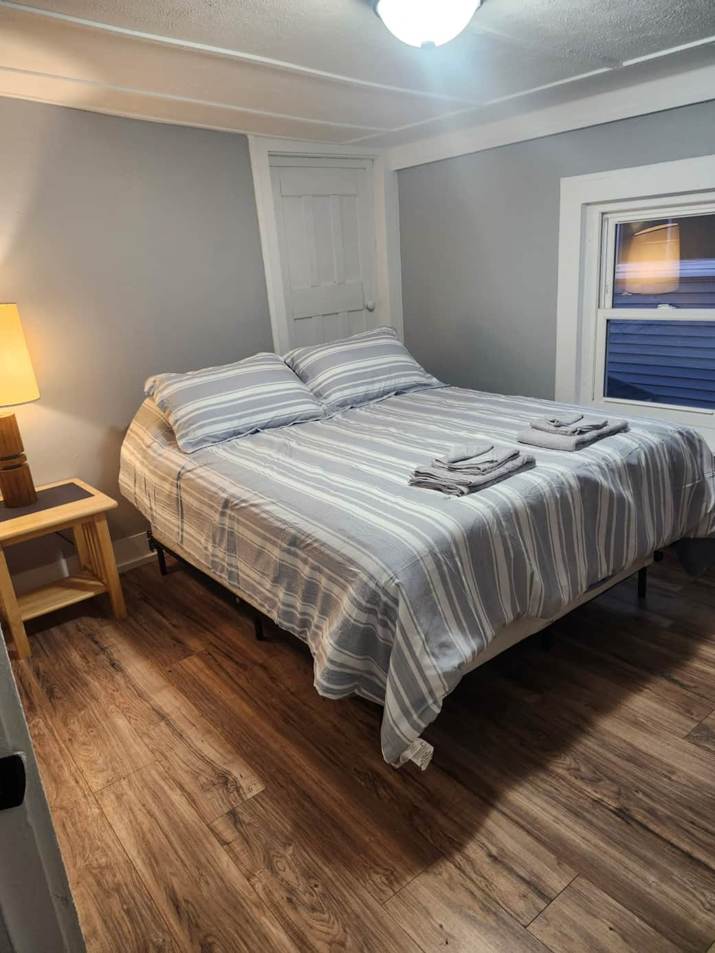Queen Bedroom